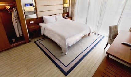 One-Bedroom Suite 