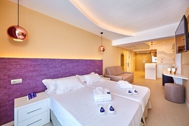Suite Room