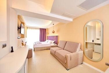 Suite Room
