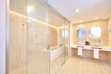 Suite Room