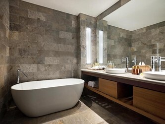 Adiwana Suite