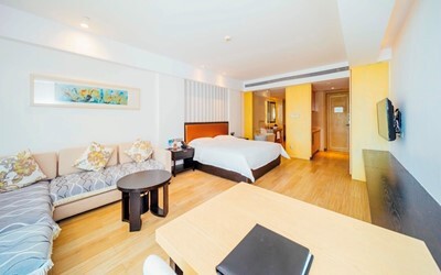 Superior Garden View Room King Bed
