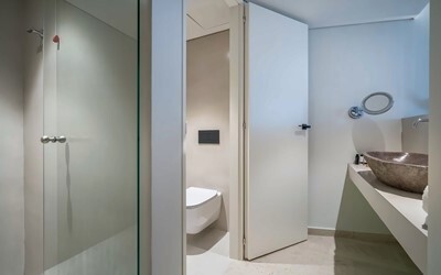 Deluxe Room Land View 