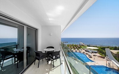 Family Room Sea View