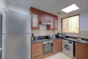 Deluxe One Bedroom Apartment
