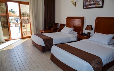Deluxe Garden View Room 