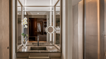 Superior Twin Room Inland View