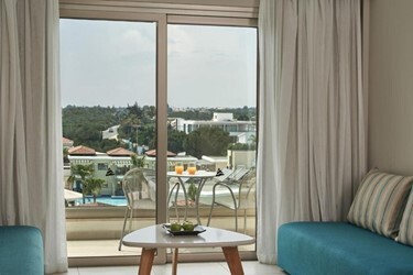 Double or Twin Pool View