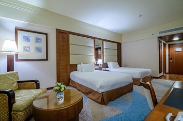 Deluxe Grand