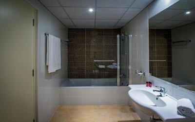 Superior Twin Room Side Sea View