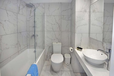 Family Room Inland View