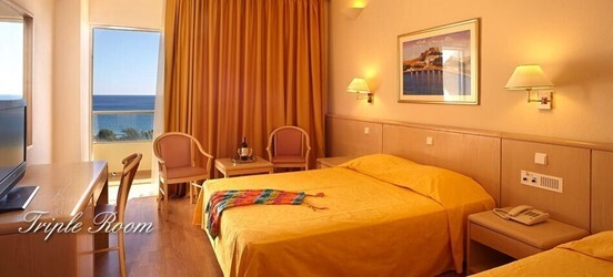 TRIPLE ROOM