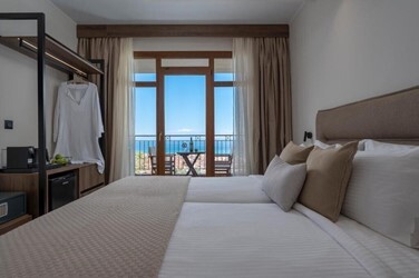 Superior Sea View
