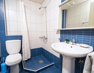 Basic Triple Room