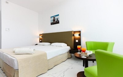 Twin Room Side Sea View