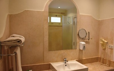 Superior Pool View Room