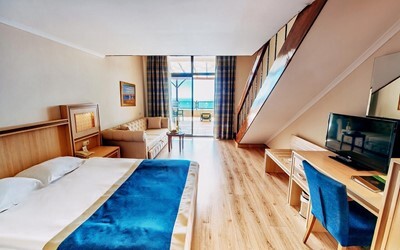 Penthouse Suite