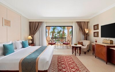 Family Interleading Room Marina Or Pool View