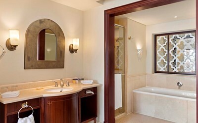 Family Interleading Room Marina Or Pool View