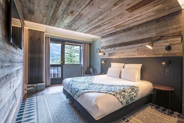 Double or Twin Room with Mont Blanc View