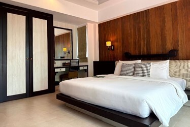 2 Bedroom Beachfront Pool Villa