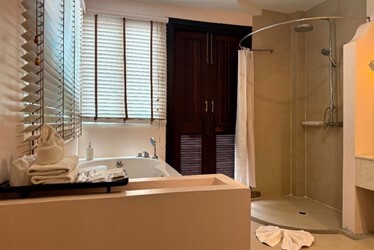 2 Bedroom Beachfront Pool Villa