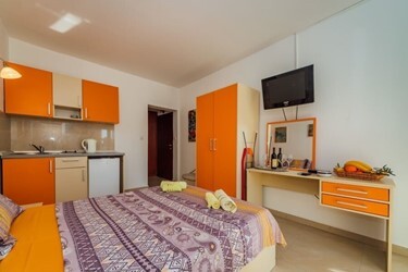 Studio 02 Sea View