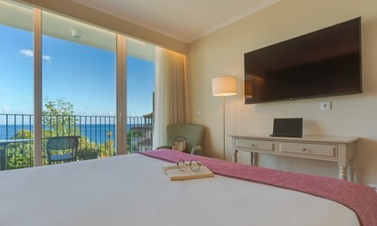 Classic Partial Sea View Balcony