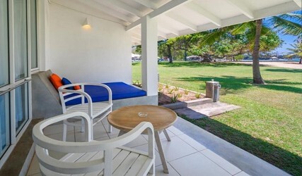 Superior Garden Terrace