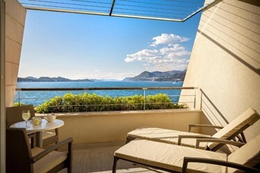 Premium Twin/Double Room with Balcony or Terrace Sea View