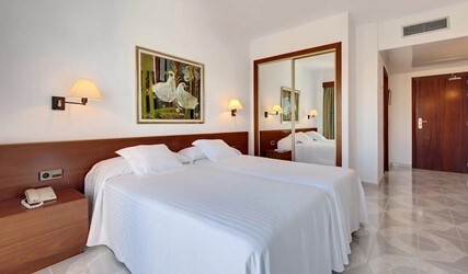 Double or Twin Room (2 Adults + 1 Child)