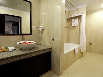 Deluxe Chalet or Bungalows