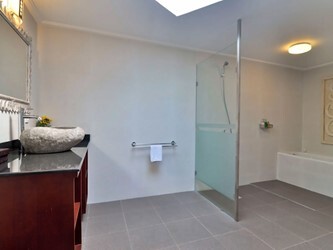RAMA SITA PRESIDENT SUITE