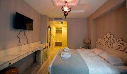 Economy Room
