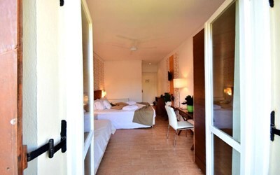  Double Room Side Sea View