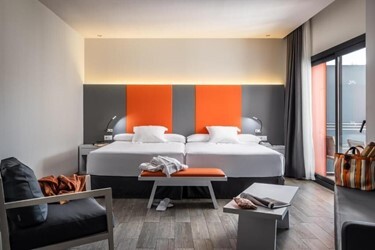 Suite 2/4 Pax Junior Standard