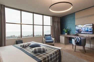 Dbl Executive Sea View
