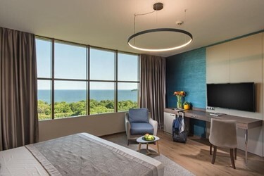 Dbl Executive Sea View