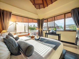 2-Bedroom Family Suite