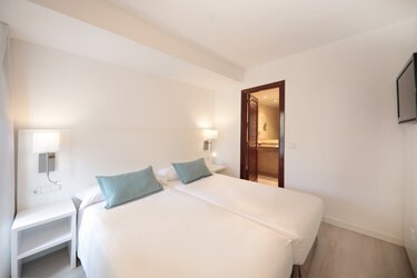 1-Bedroom Apartment