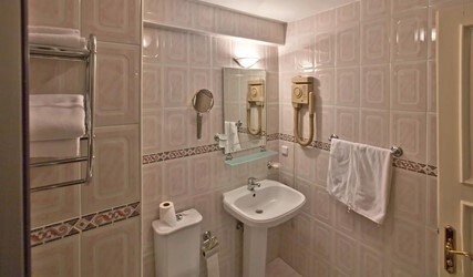 Connecting Family Room