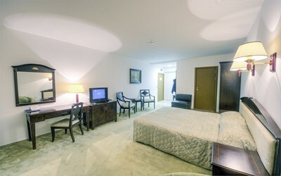 Suite 1 Bedroom