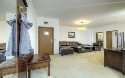 Suite 1 Bedroom