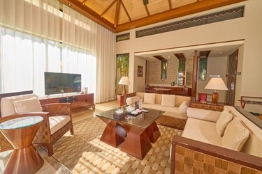 1-Bedroom Valentine pool Villa