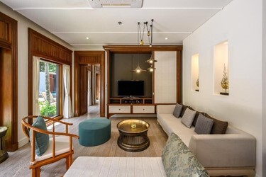 Villa 2 Bedroom Private Pool Beachfront