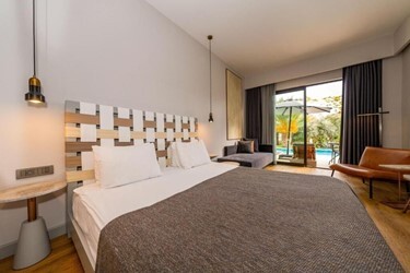 Standard Room Land View