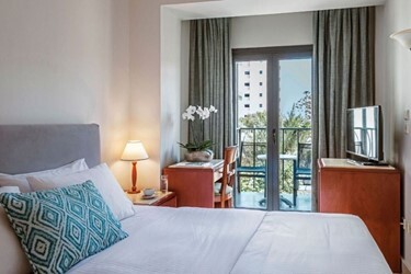 Double Room Balcony Side Sea View