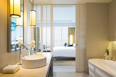 Deluxe Ocean View Room