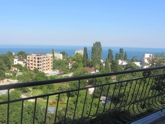 2 Bedroom Maisonette