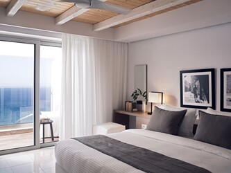 Exclusive Twin Sea View